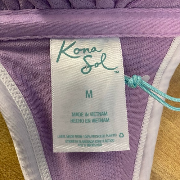 New with Tags Ladies “Kona Sol “ Swim Suit Top. Medium(8-10).Purple.Padded - Picture 5 of 8